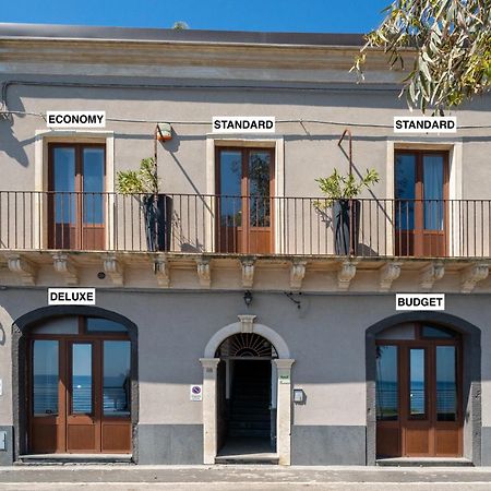 Отель Casa Scala Ачиреале Экстерьер фото